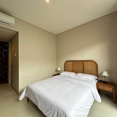 Gria Kerten Surakarta  Exterior photo